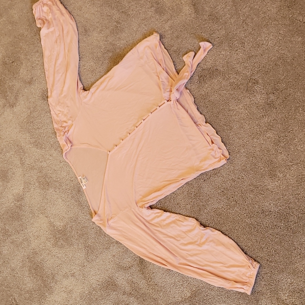 Venus 1X light pink shirt